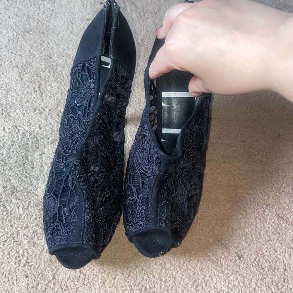 Open toe black heels